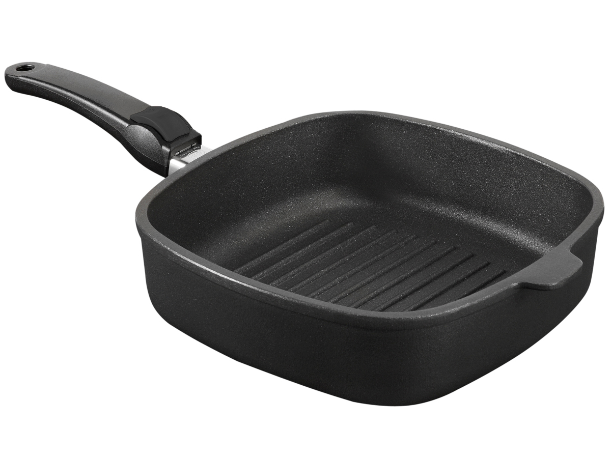 Profesionální titanová grilovací pánvička SKK Titanium Durit 26x26 cm Indukce hluboká odnímatelná ručka